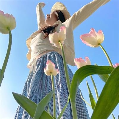 汤姆·威兹 / 亚当·德赖弗 / 马伊姆·拜力克 / 夏洛特·兰普林 / 凯特·布兰切特 / 薇姬·克里普斯 / 莎拉·格林 / 茵蒂娅·摩尔 / 卢卡·萨巴 / 弗朗索瓦兹·勒布伦
